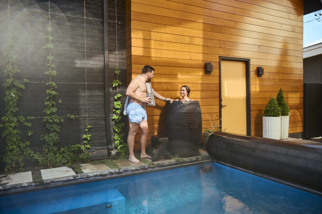 Ice Barrel 400 Cold Plunge Tub - Sweatfully