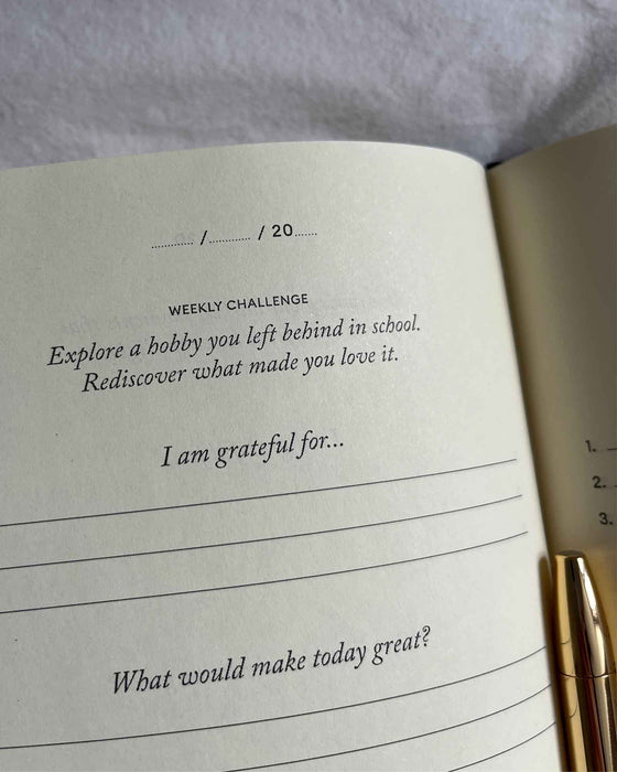 The Five Minute Journal Graduate Edition - Sweatfully