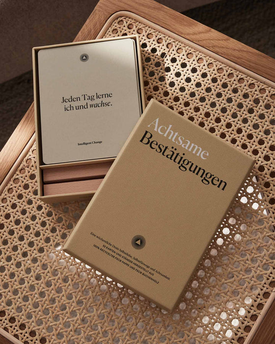 Mindful Affirmations: German Edition – Achtsame Bestätigungen - German - Sweatfully