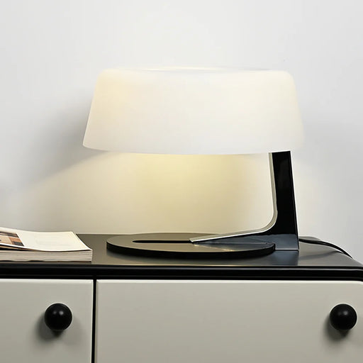 Alabaster Comete Table Lamp - Sweatfully