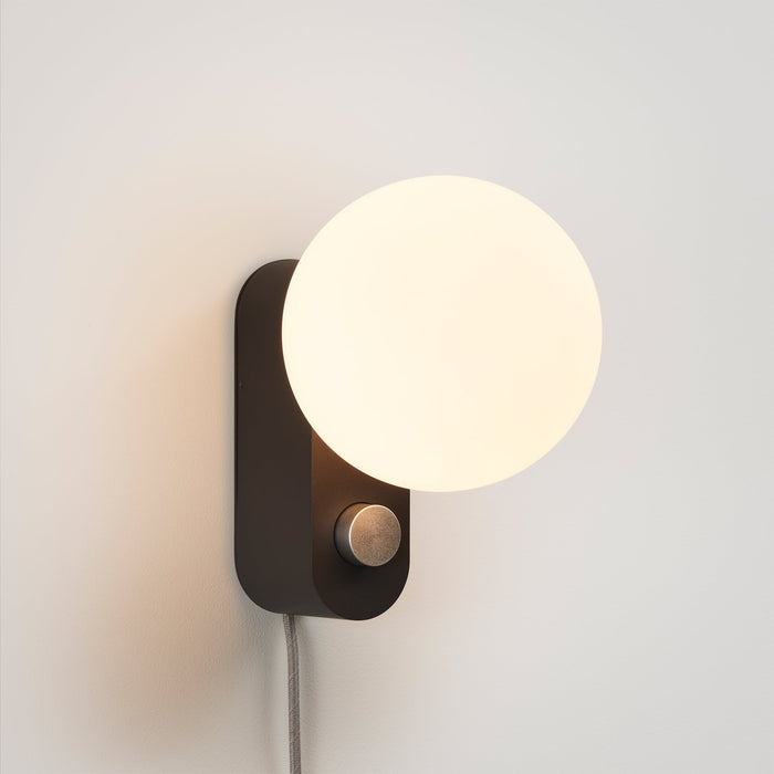 Alumina Multi-Use Lamp in Charcoal - Sweatfully