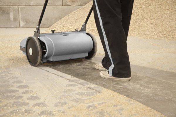 Bissell DFS29 Walk-Behind Dsut Control Manual Sweeping Machine - Sweatfully