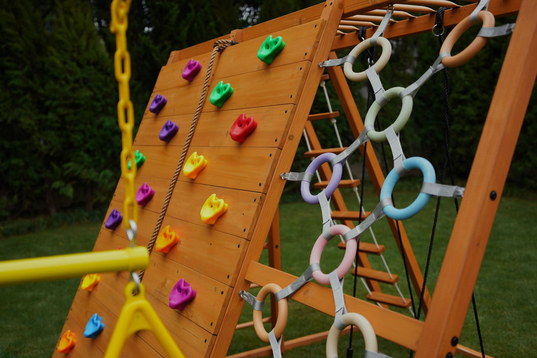 Sycamore Backyard Climbing Set – 2 Swings, Trapeze Bar & Outdoor Fun - Sweatfully
