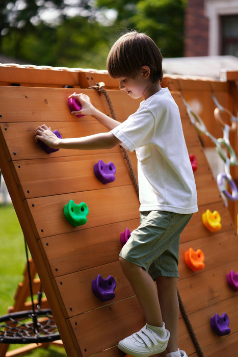 Sycamore Backyard Climbing Set – 2 Swings, Trapeze Bar & Outdoor Fun - Sweatfully