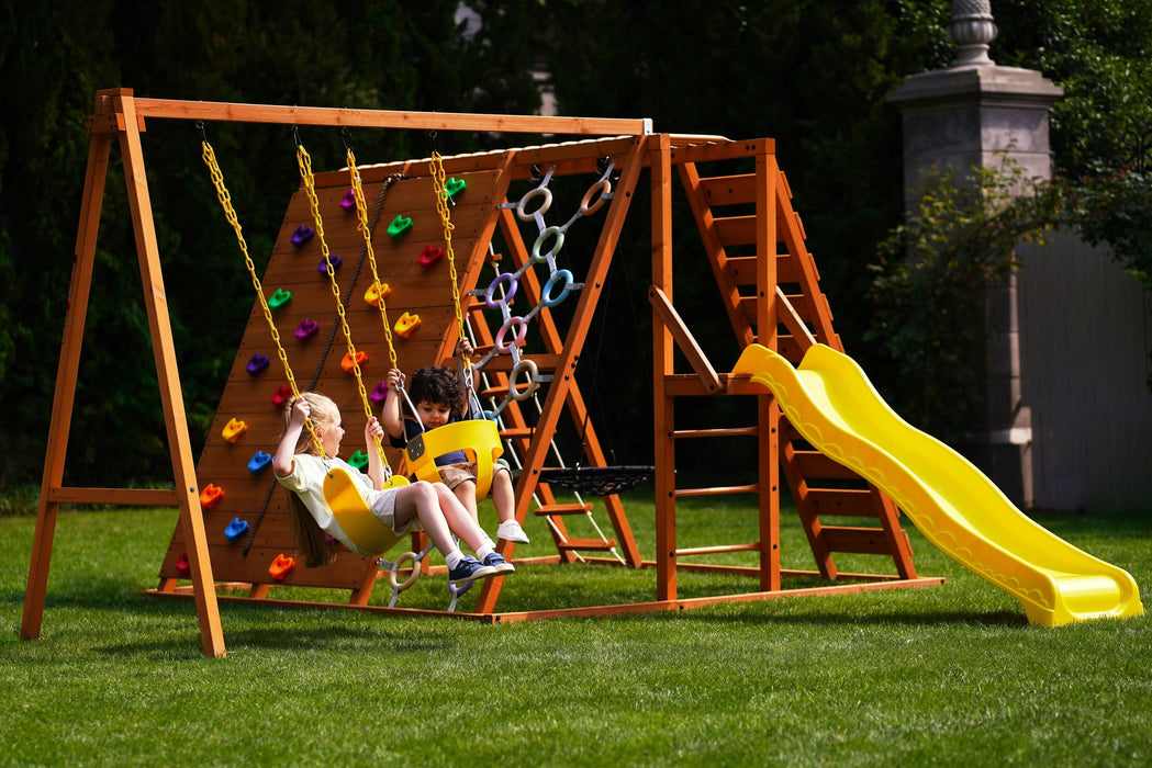 Sycamore Backyard Climbing Set – 2 Swings, Trapeze Bar & Outdoor Fun - Sweatfully