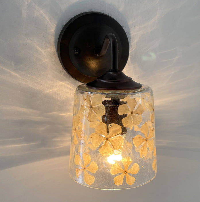 WHIMSICAL Pressed Floral Glass Wall Sconce Light - Sweatfully