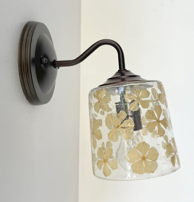 WHIMSICAL Pressed Floral Glass Wall Sconce Light - Sweatfully