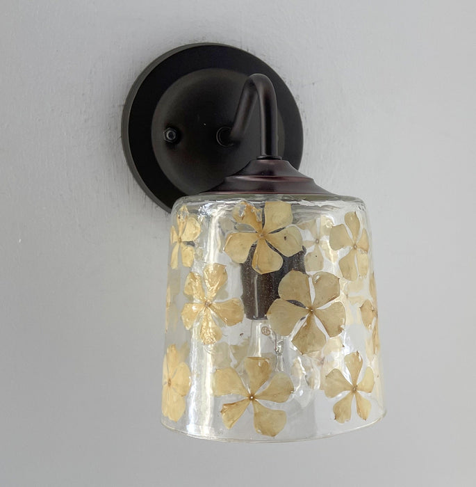 WHIMSICAL Pressed Floral Glass Wall Sconce Light - Sweatfully