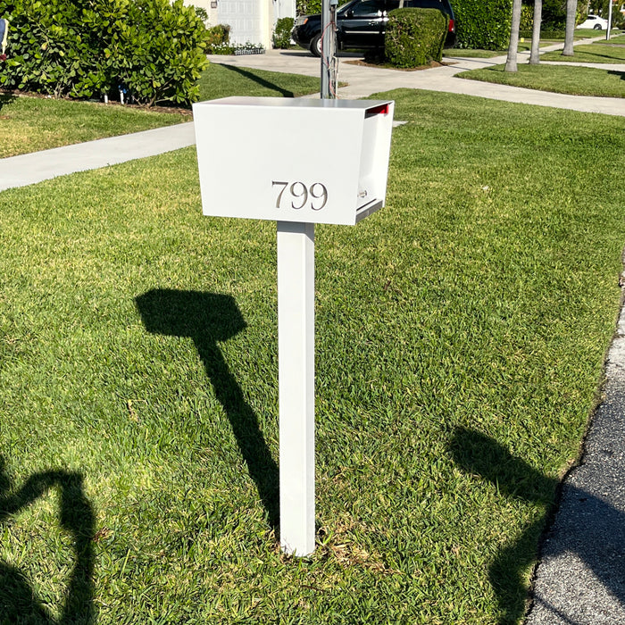 The Original UptownBox in ARCTIC WHITE - Modern Mailbox - Sweatfully