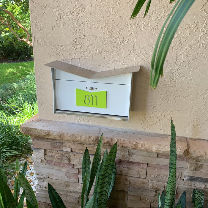 ButterFly Box in ARCTIC WHITE - Wall Mount Mailbox - Sweatfully