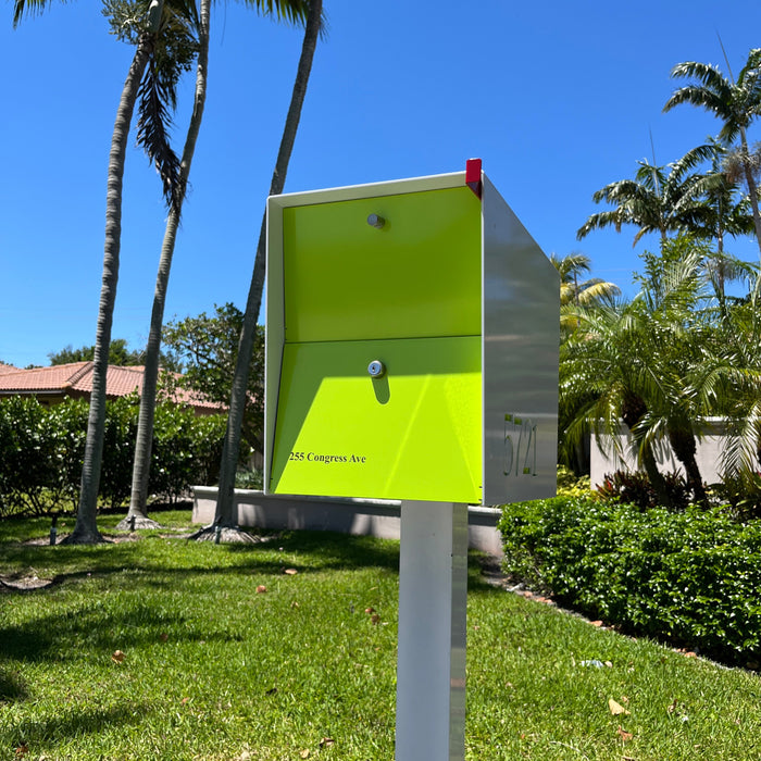 NEW! The Retrobox Locking Package Dropbox in ARCTIC WHITE - Modern Mailbox - Sweatfully