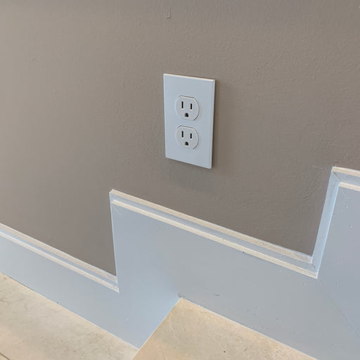 CleanPlate Classic Wall Plate in Contemporary White for Toggle Switches - Sweatfully