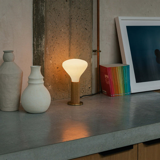 Knuckle Table Lamp in Oak + Noma - Sweatfully