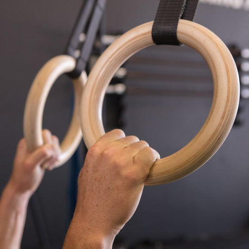 Wooden Gym Rings - Easy Straps - Sweatfully