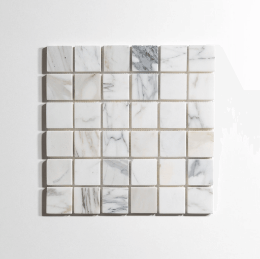 Calacatta Honed 2"x2" Mosaic Marble Tile - Sweatfully