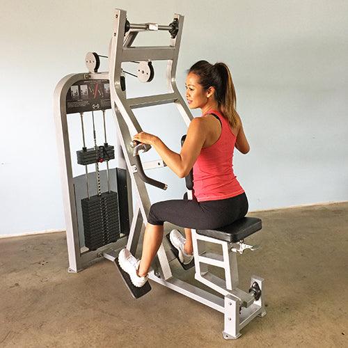 Classic Seated Row - Muscle D Fitness - Pin Selectorized - Back Workout - Sweatfully