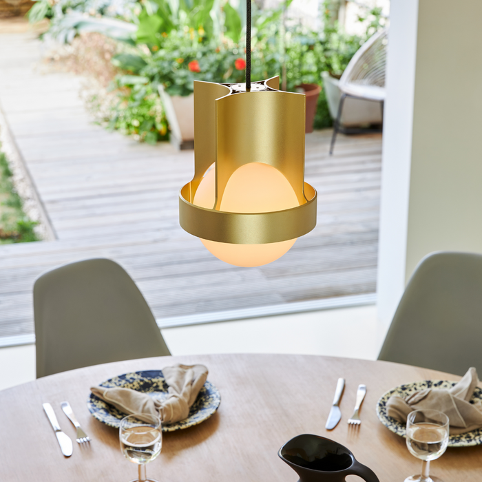 Loop Single Pendant in Gold + Sphere IV - Sweatfully