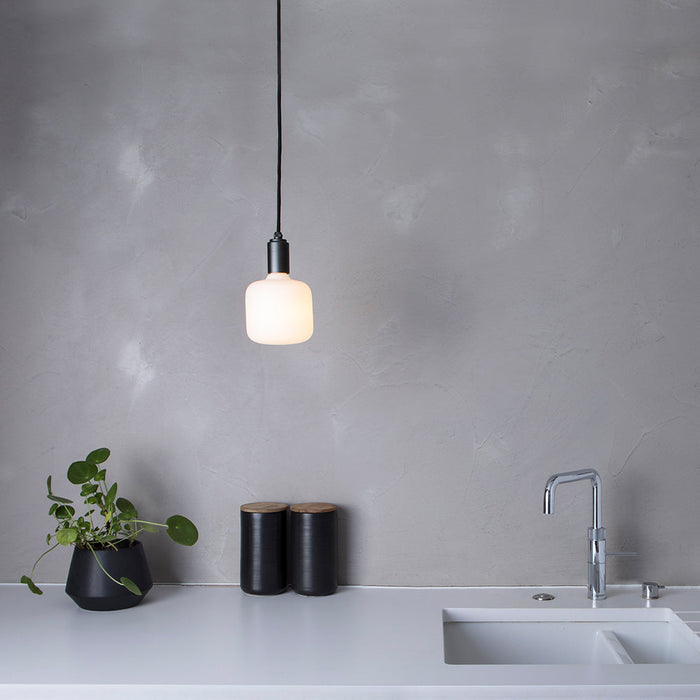 Oblo Plug-In Pendant in Graphite - Sweatfully
