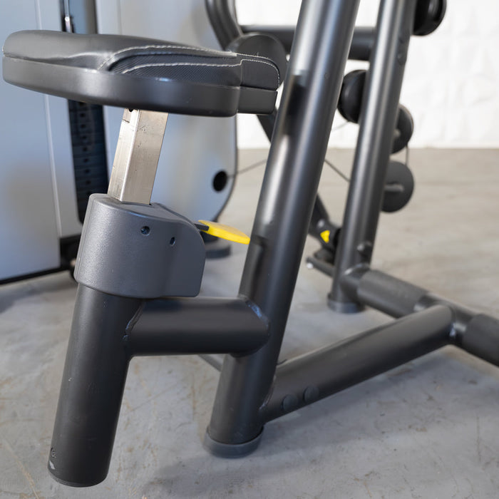 Vogue Seated Row - Muscle D Fitness -  Adjustable Seat - Pin Selectorized - Lat Workout - Sweatfully