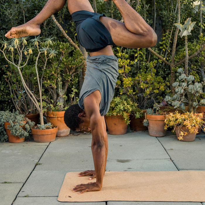 Extra Long Cork Lightweight Yoga Mat "The Robin" - Sweatfully