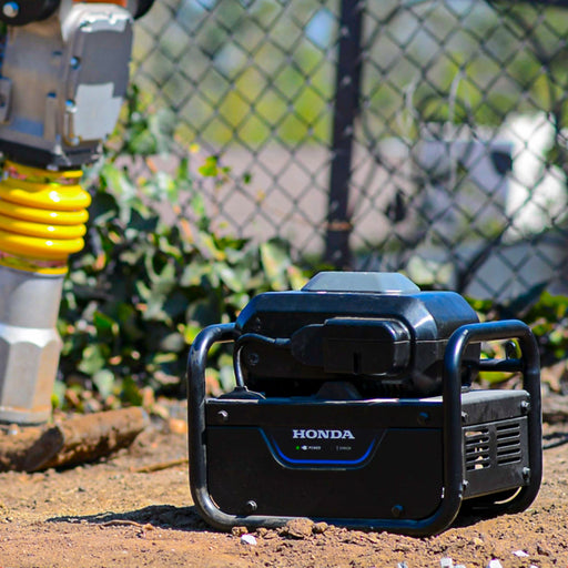 2.4 HP Battery Powered Vibratory Rammer Tamper Compactor with Honda GXE2.0S Motor - Sweatfully