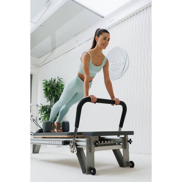 Elina Pilates Aluminum Reformer Mentor