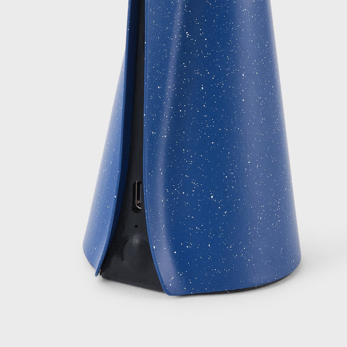 Mantle Portable Lamp in Cobalt Blue - Sweatfully