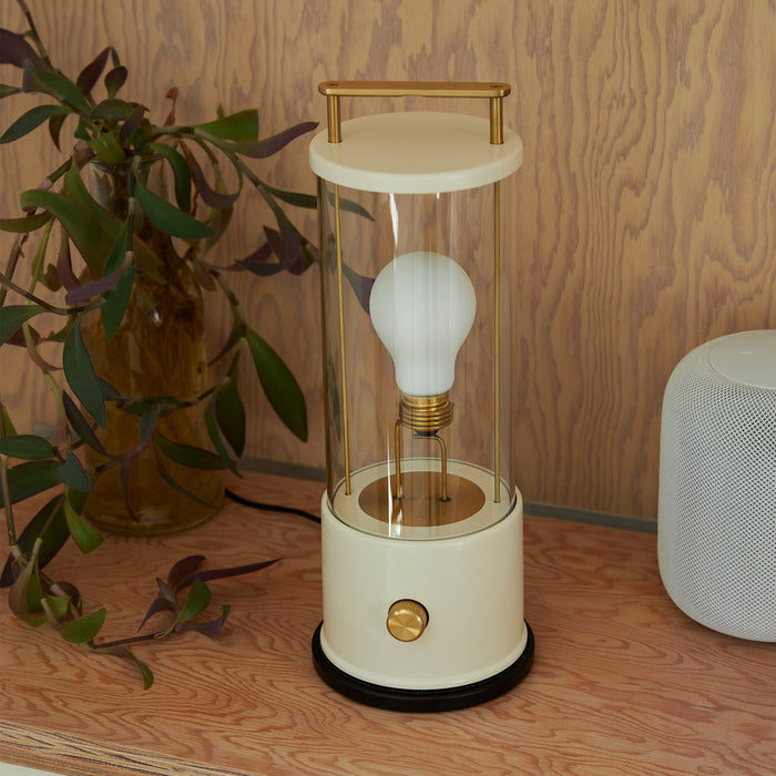 The Muse Wireless Charger - Sweatfully